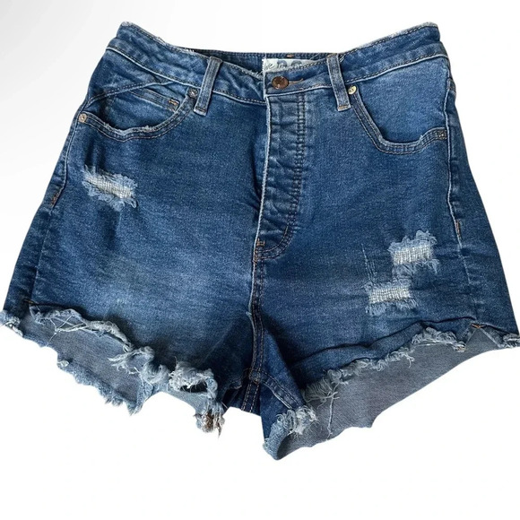 We The Free CRVY Women’s 28 High Rise Distressed Button Up Cut Off Jean Shorts - Picture 1 of 12